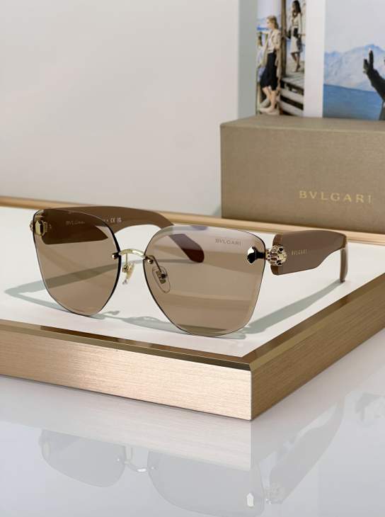 Picture of Bvlgari Sunglasses _SKUfw80444229fw